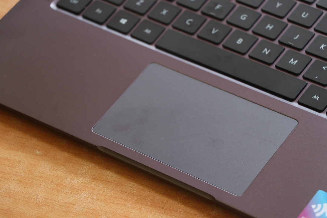 荣耀2019magicbook和magicbookpro,荣耀magicbook142050续航