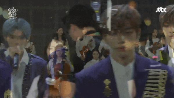 2019金唱片防弹,金唱片台下防弹少年团反应2020