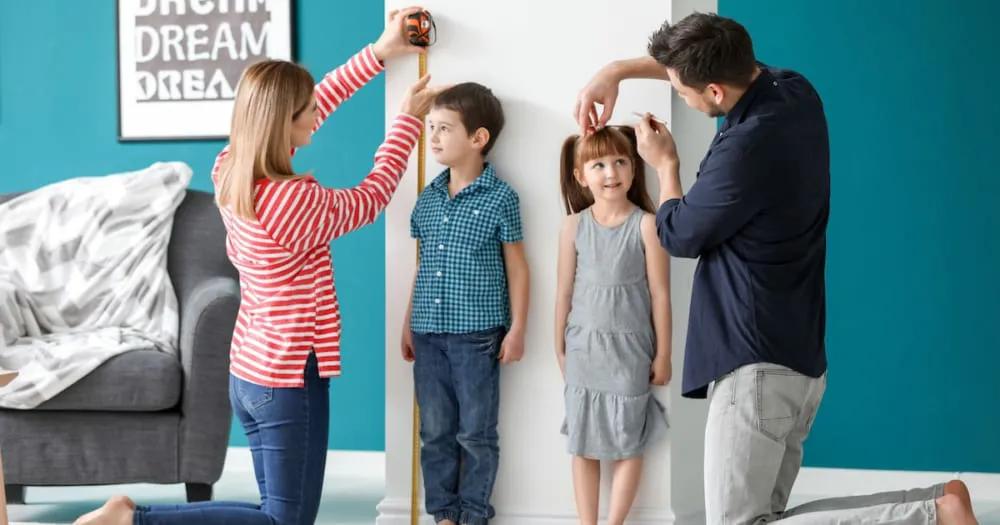 3岁小孩子身高标准表,3岁小孩身高90cm正常吗