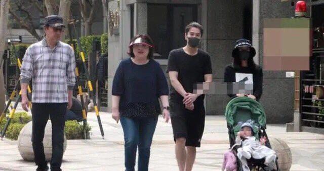 高圆圆照片和贾静雯,高圆圆照片曝光