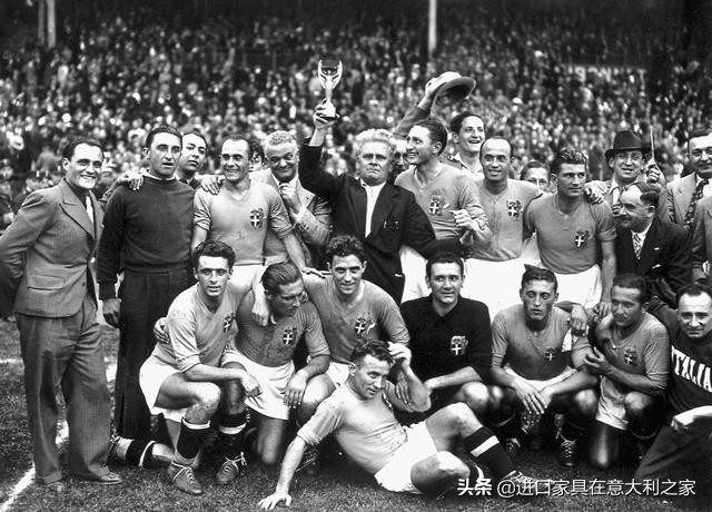 世界十大足球球星排名榜,当今世界十大足球巨星