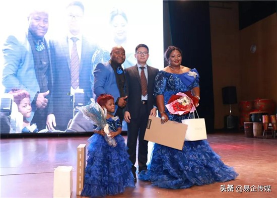 徐建成出席Nigeria尼日利亚公司开业盛典，绿叶全球战略再燃非洲