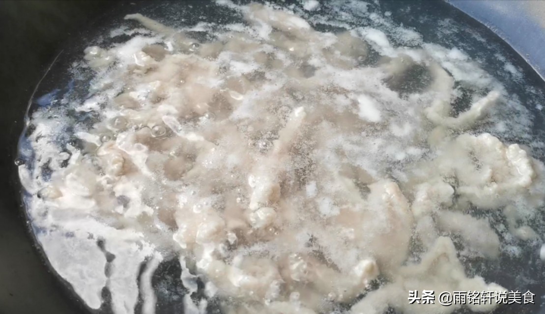 瘦肉怎么做又嫩又滑不柴,瘦肉怎样做不柴又嫩又好吃