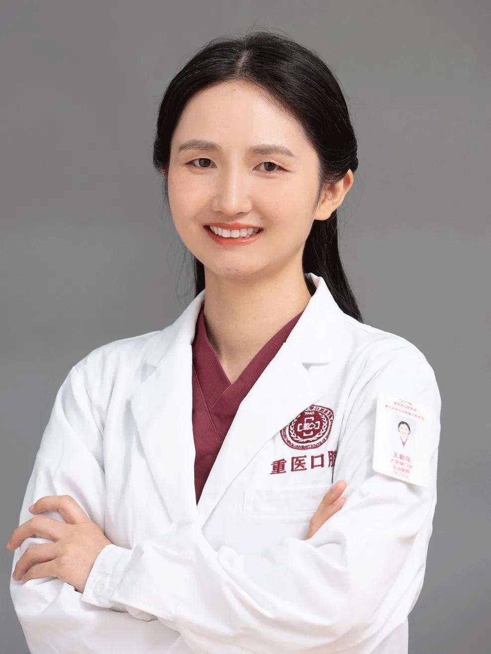 中国医师节致敬最美白衣天使,中国医师节致敬可爱的人