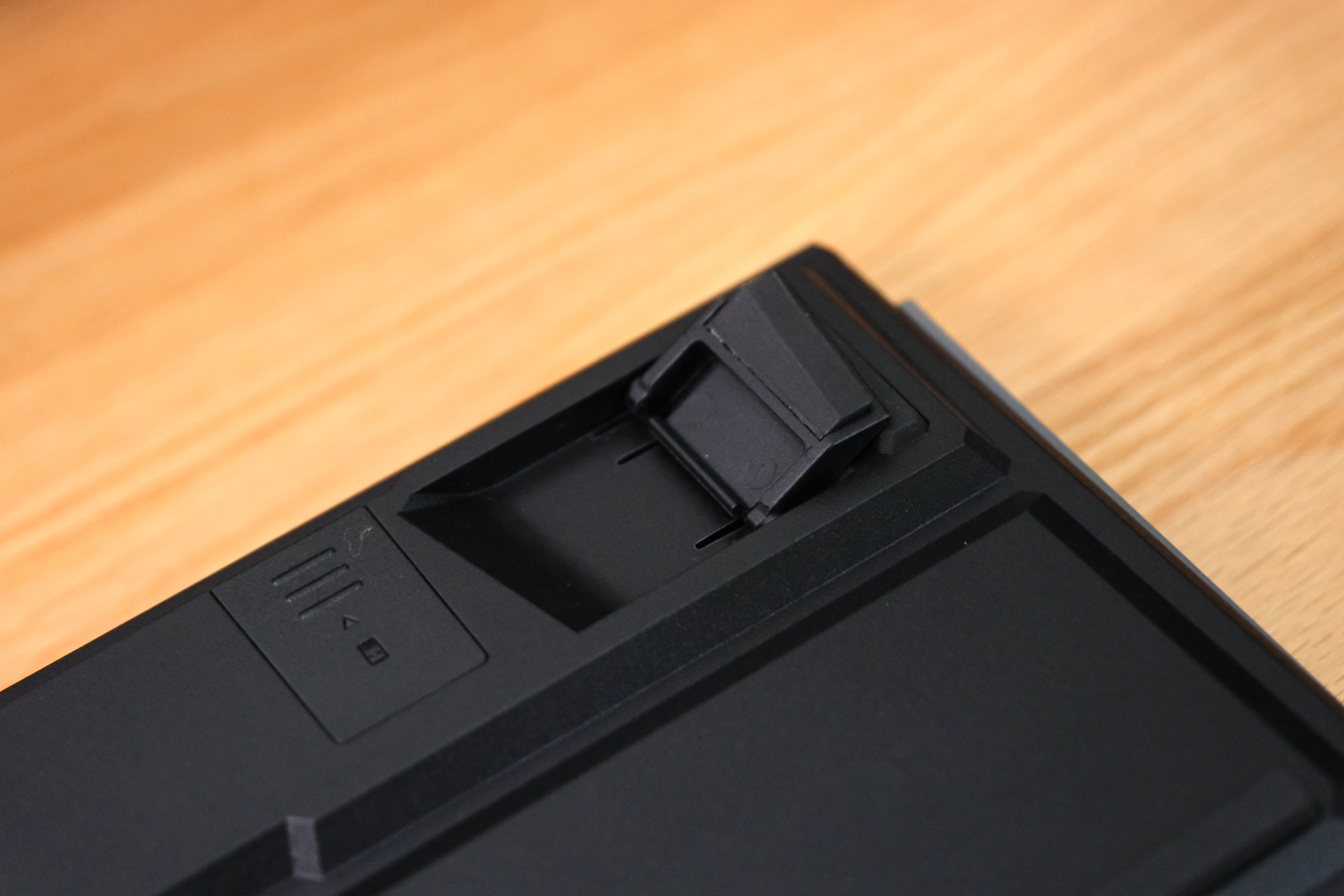 杜伽键盘k330w开箱,机械革命k330键盘