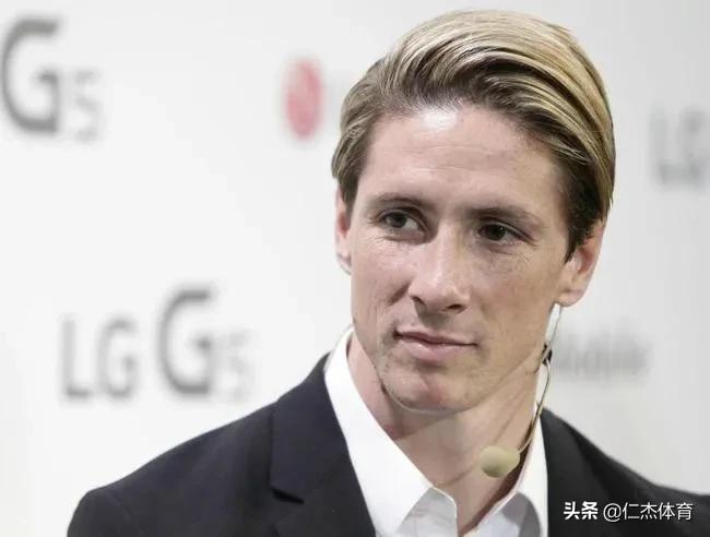 西班牙十大足球巨星现役,西班牙最帅足球明星