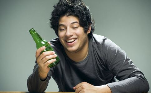 四种食物去口臭超级有效,什么食物可以快速清除牙垢