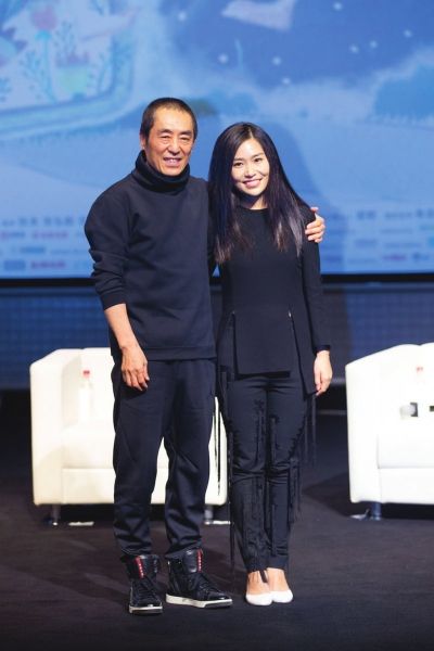 张艺谋长女张末，二嫁外国人后灰溜溜回国，与巩俐达成和解？