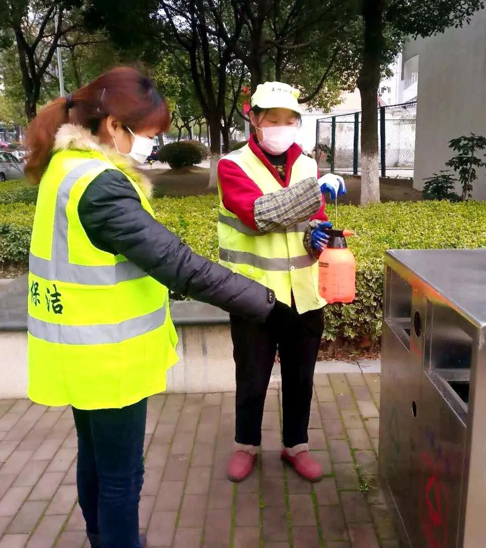 她们是金坛女神，不接受反驳