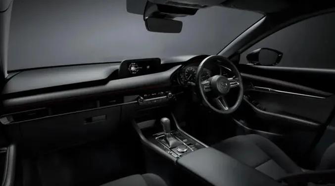 马自达3昂克赛拉2021款2.0质雅版,2022款马自达3昂克赛拉2.0落地价