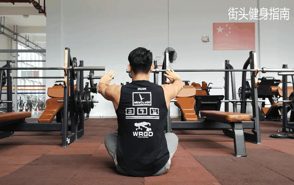 不会做俯卧撑的怎么练,俯卧撑做不了10个怎么练胸肌