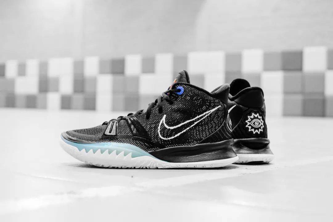 耐克垃圾鞋一代实战,耐克垃圾鞋一代鞋