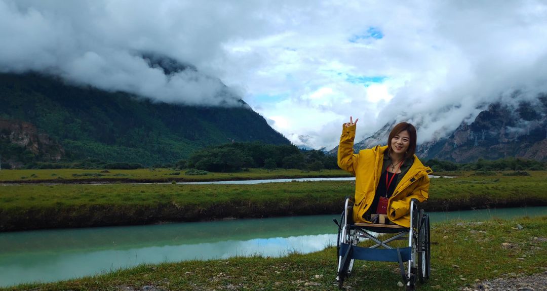 她3岁惨遭父母抛弃,无腿女孩截肢后被父母狠心遗弃