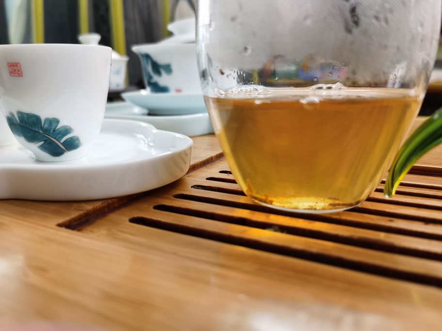 虎山行拨开云雾,虎山行普洱茶评测下关六星