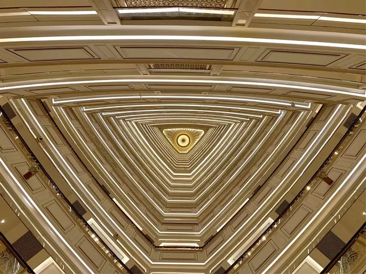 珠海瑞吉酒店游泳池,珠海市瑞吉酒店在哪里呀