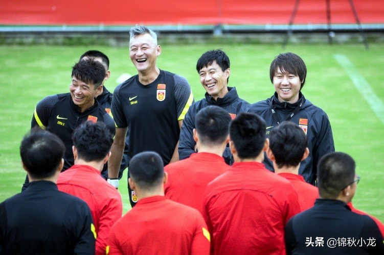 中国男足,珍惜当下好氛围,李铁兼听则明,牢记出线使命,加油干