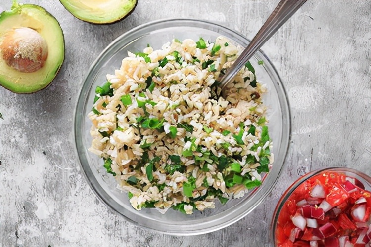 杂粮鸡肉卷家常做法,简易懒人鸡肉卷