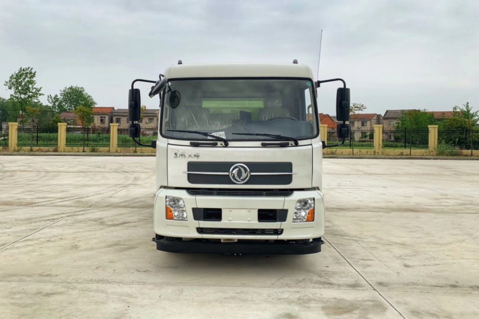 国五自卸车东风,国5天锦车