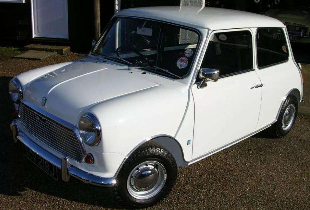 海燕SW-710:欧拉见了得叫爷的国产微型车,单轮驱动还有谁?