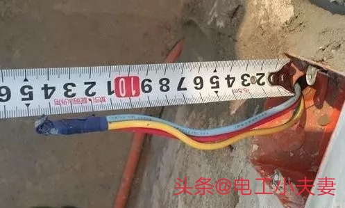 装修水电工一般多少钱一平方,装修水电工费用价格表大全