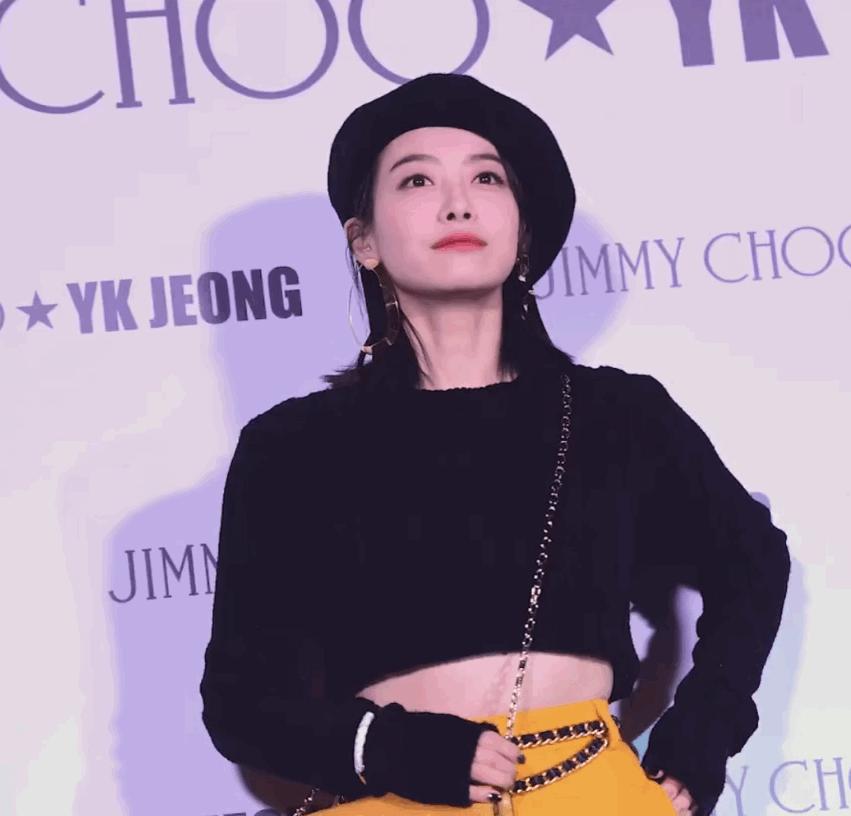 什么样的贝雷帽又显高级感又减龄,教你把贝雷帽戴好看时髦整个秋冬