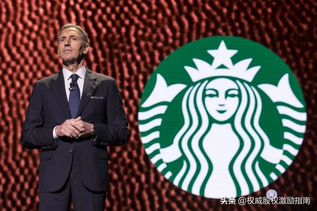 星巴克创始人的艰难时刻,星巴克创始人传奇