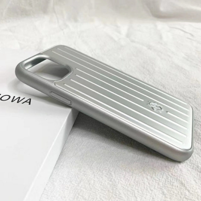 可以做手机壳的图片,可以做背卡的透明手机壳