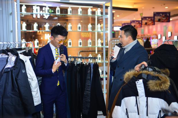 鏉板厠鐞兼柉瀹樻柟鏃楄埌搴楃洿鎾墰浠旇。,鏉板厠鐞兼柉琛ｅ搧