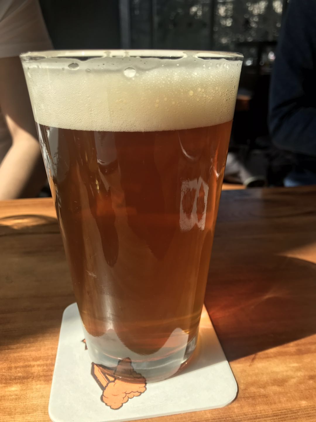 哥现在改喝精酿啤酒了