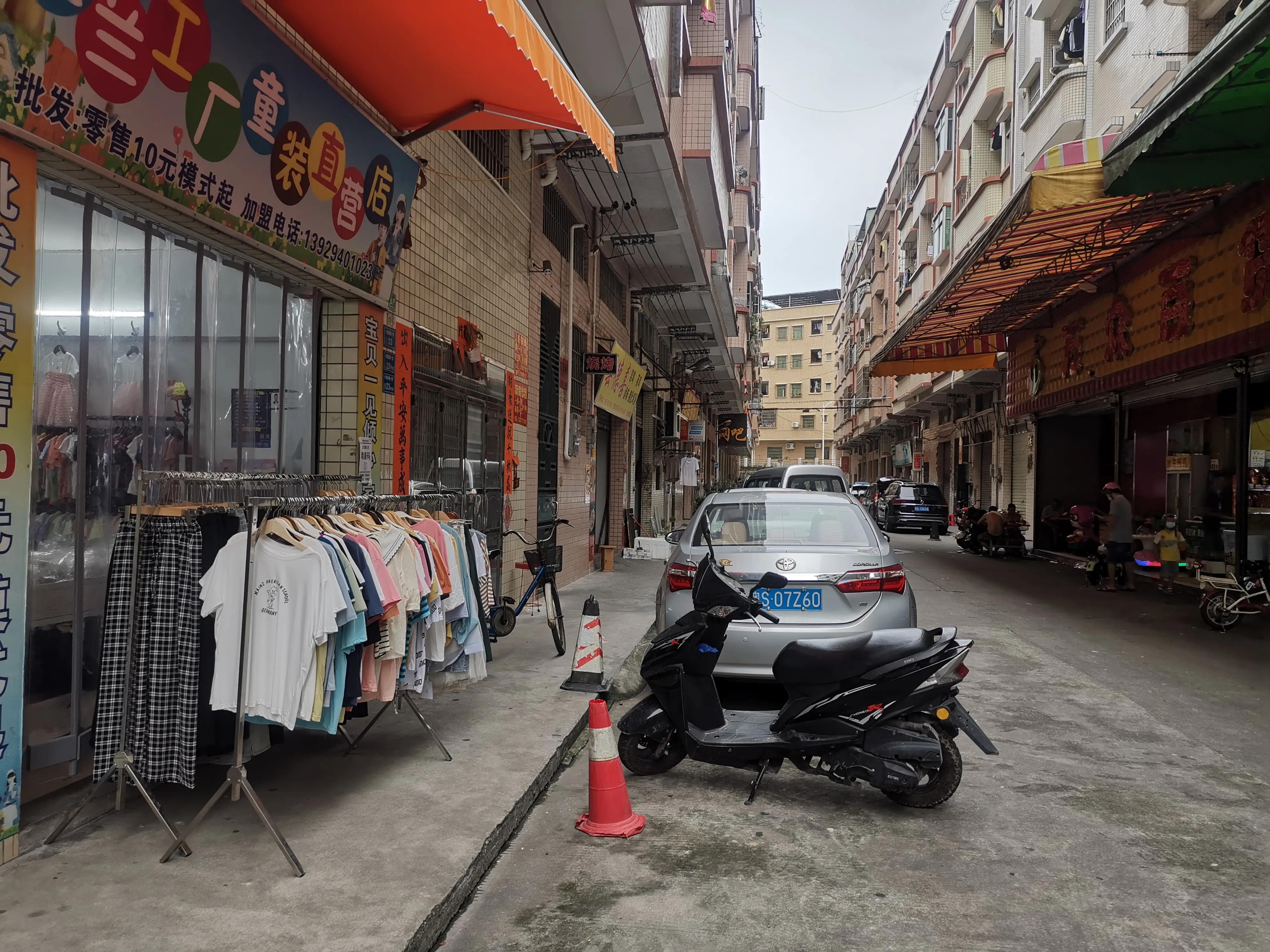 如何经营一家月入3万的童装店,小小的服装店赚钱吗