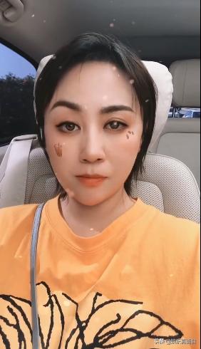 马丽年轻时照片简直认不出,马丽搞笑自拍