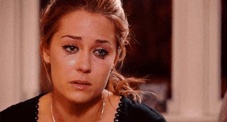 流汗不脱妆的定妆喷雾用法,怎么定妆不容易脱妆小技巧