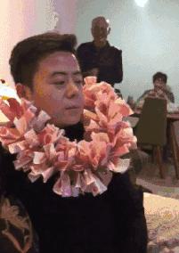 突如其来的搞笑gif,搞笑gif这才是真正的口若悬河