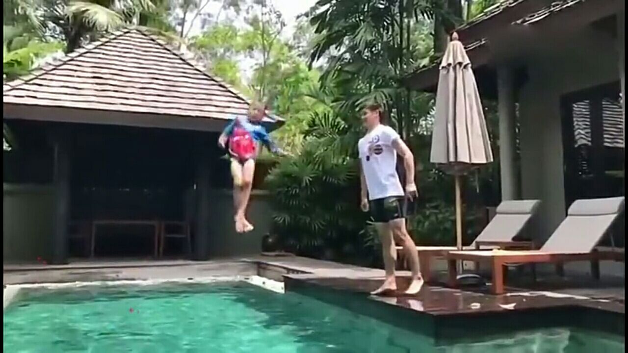 爸爸陪儿子做什么事情好,爸爸应该陪儿子做的50件事