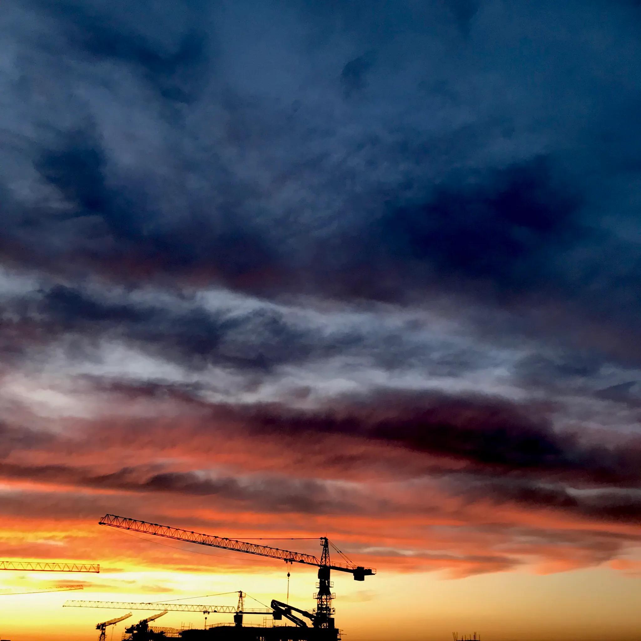 为什么迪拜天气那么热,迪拜的天气相当于中国的哪个城市