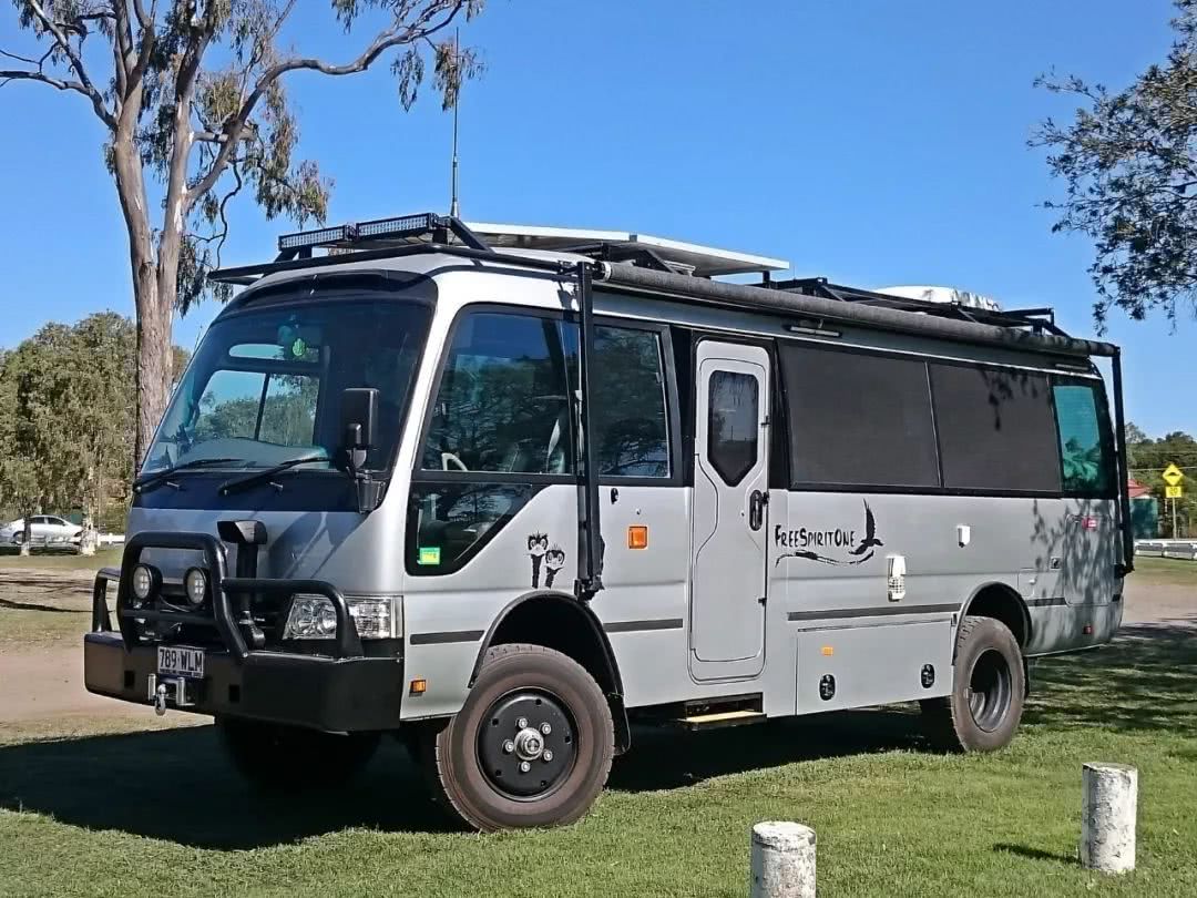 摇滚牛头—9款丰田怪车拾趣