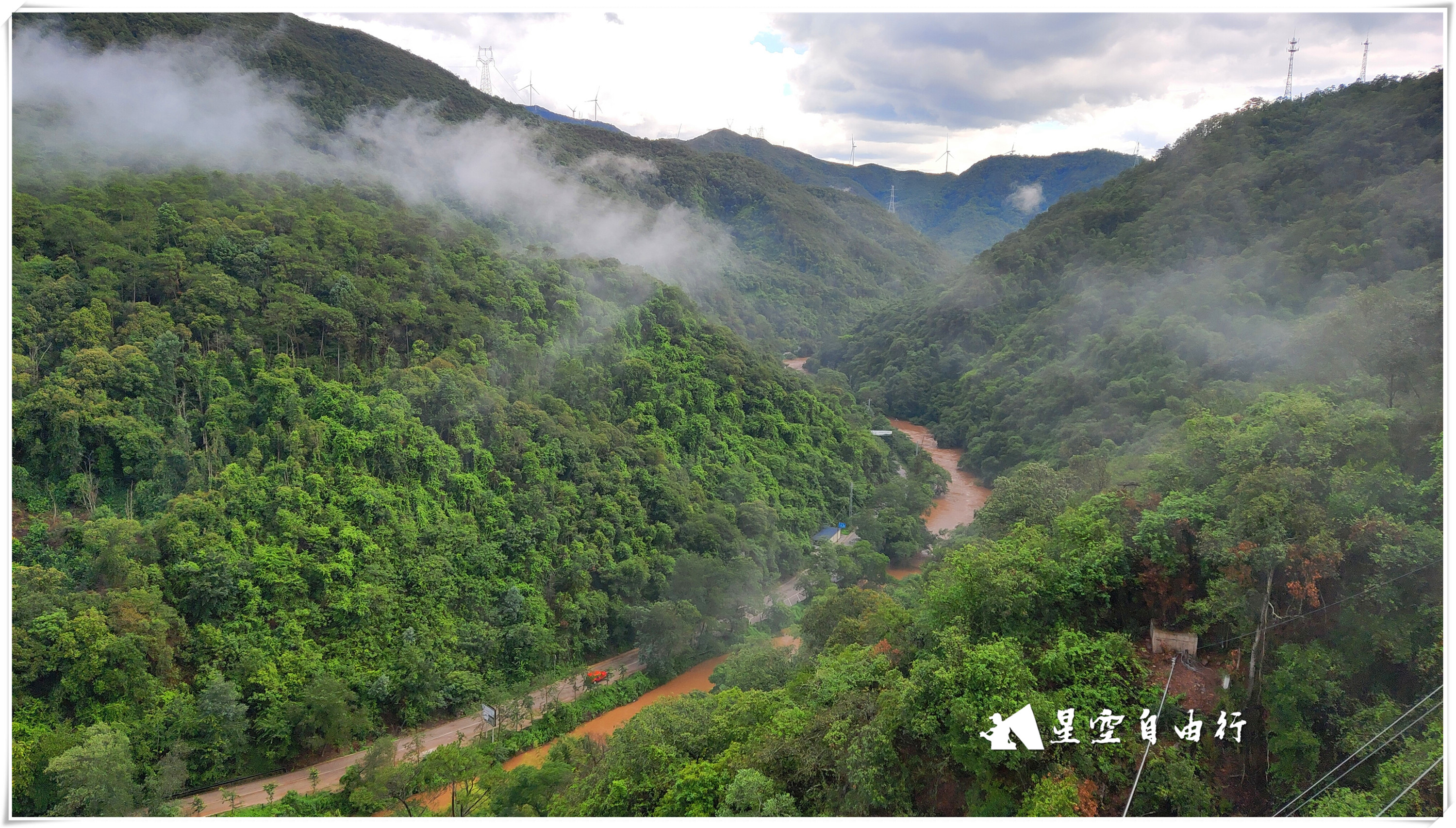 玻璃桥青龙峡,大瀑布玻璃栈道有碎裂效果吗