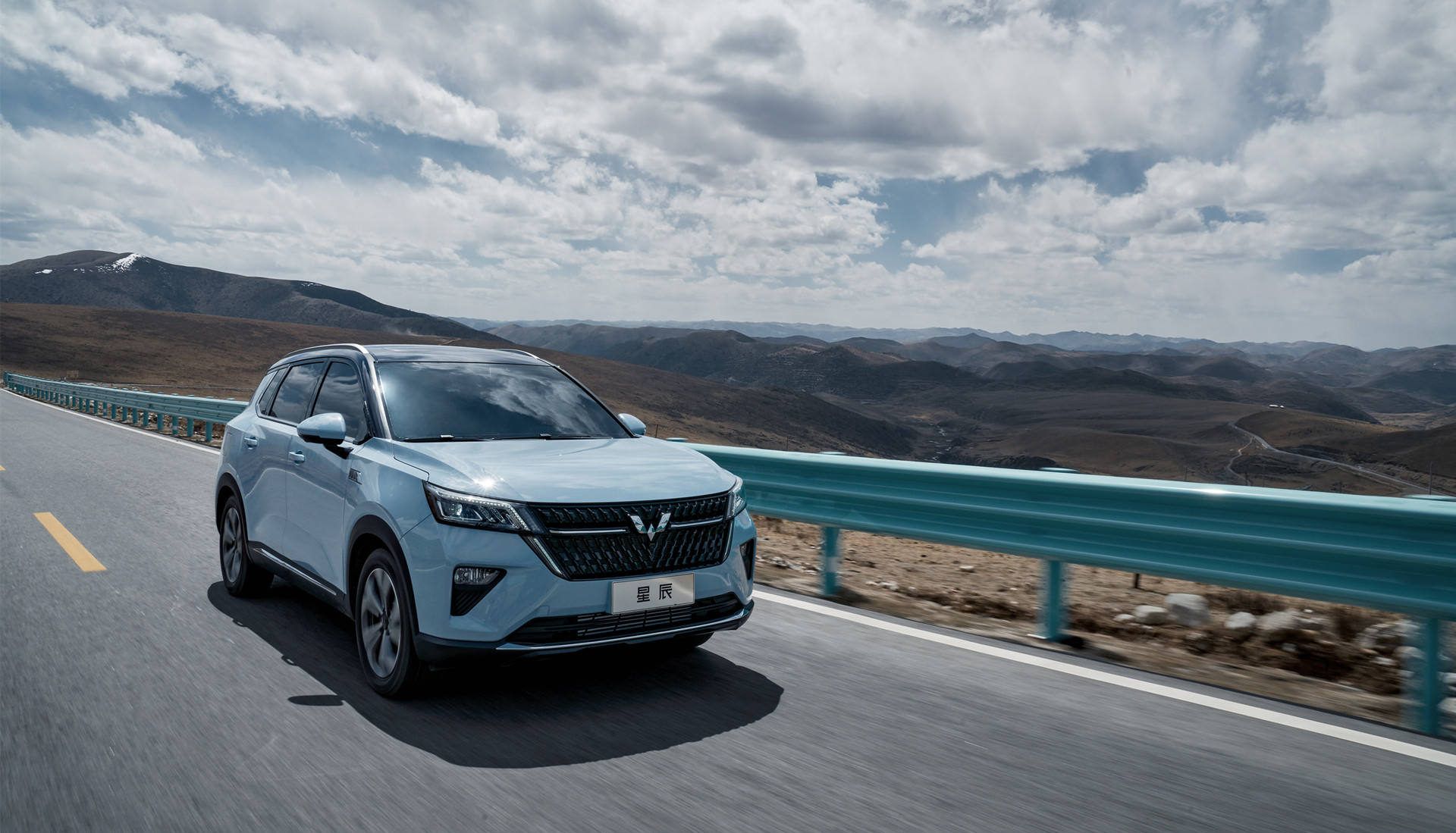 想买4万5万多的轿车选这三款就行,宽敞省油还运动10-15万家轿大推荐