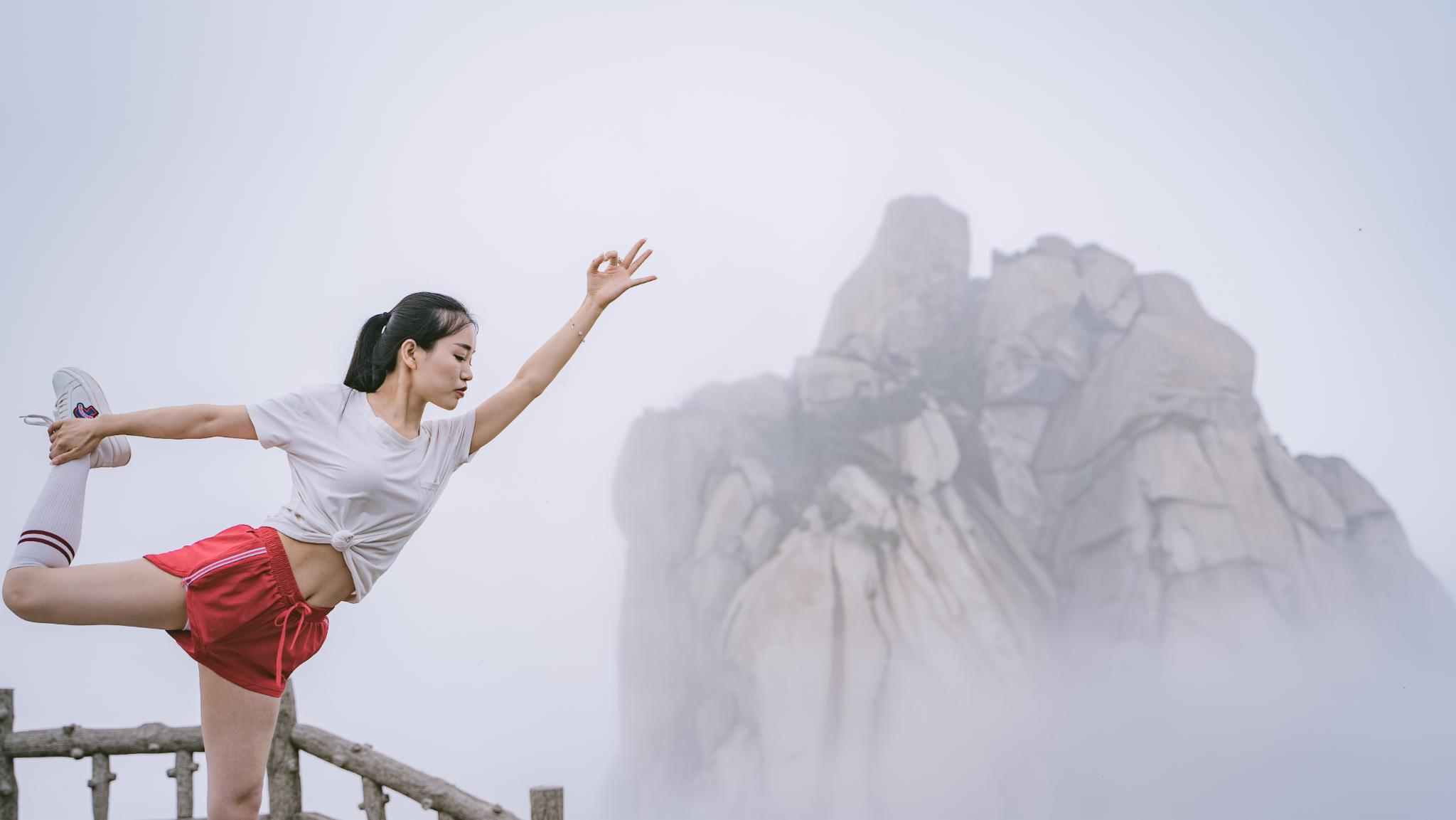 安徽天柱山有哪些好玩的景点推荐,安徽天柱山附近还有什么山