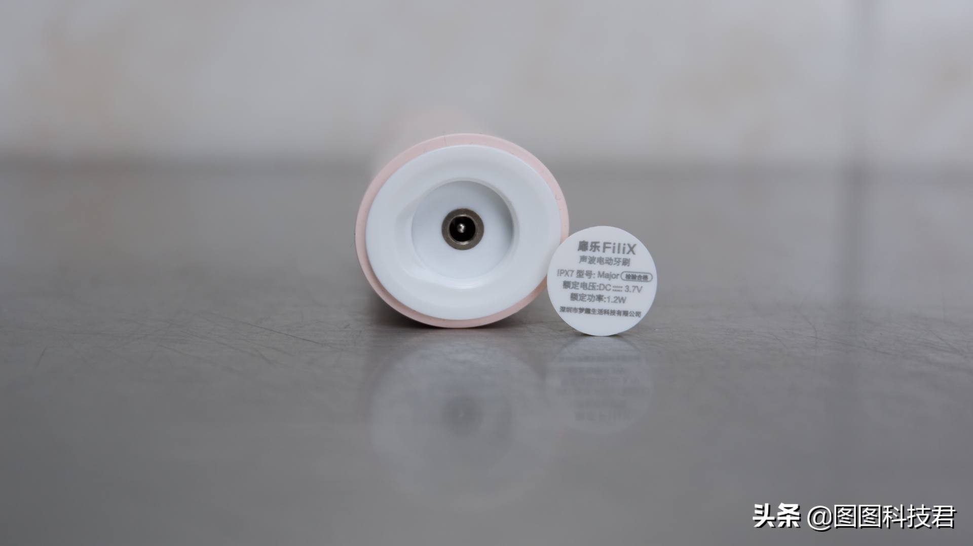 扉乐电动牙刷哪个刷头好用,扉乐和usmile电动牙刷哪个好用