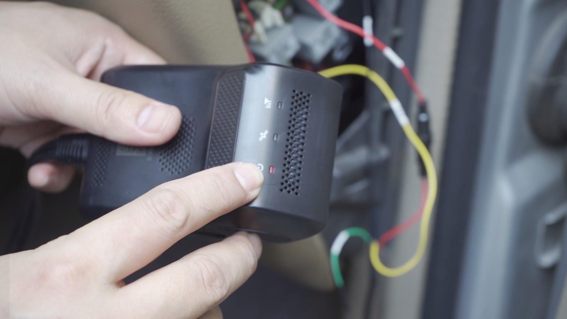 c12行车记录仪安装教程,行车记录仪m320标准版怎么安装