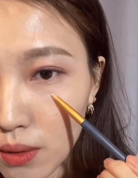 30个化妆小技巧视频教程,30个变漂亮的方法