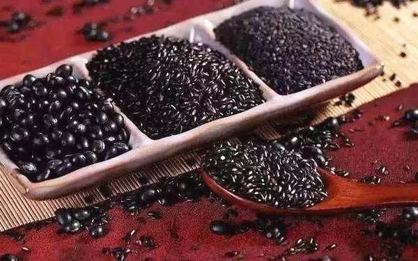 具备这几点才能养好肾,4个动作轻松养好肾