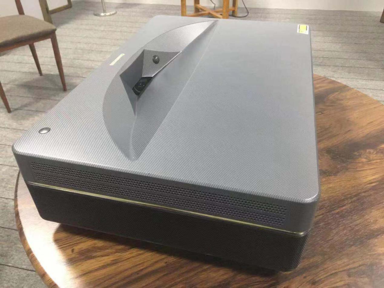 长虹激光电视v8s和x6u对比,长虹激光电视V7评测