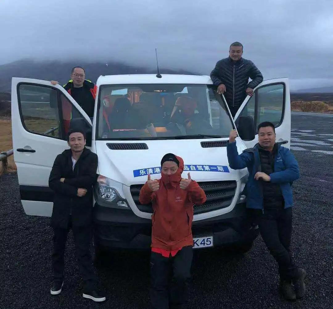 万能张与嬉嬉旅行