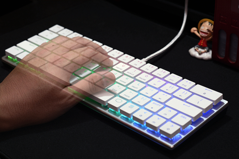 有一种键盘叫仅此一款,酷冷至尊SK621键盘,60%配列、Cherry矮轴