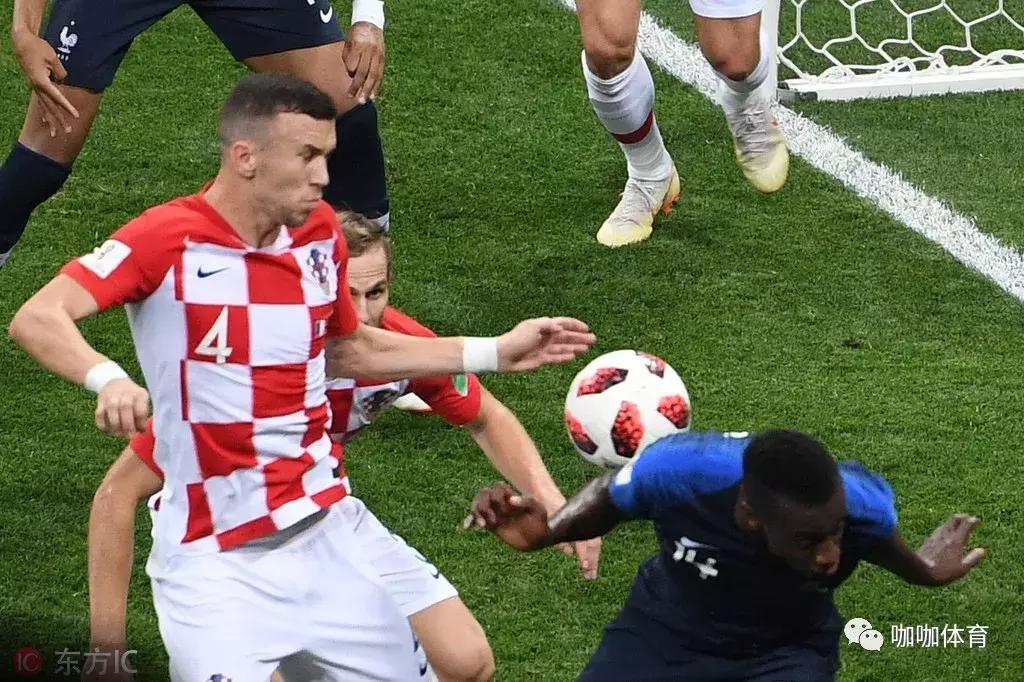 足球最新规则手球,足球规则做了哪些更改