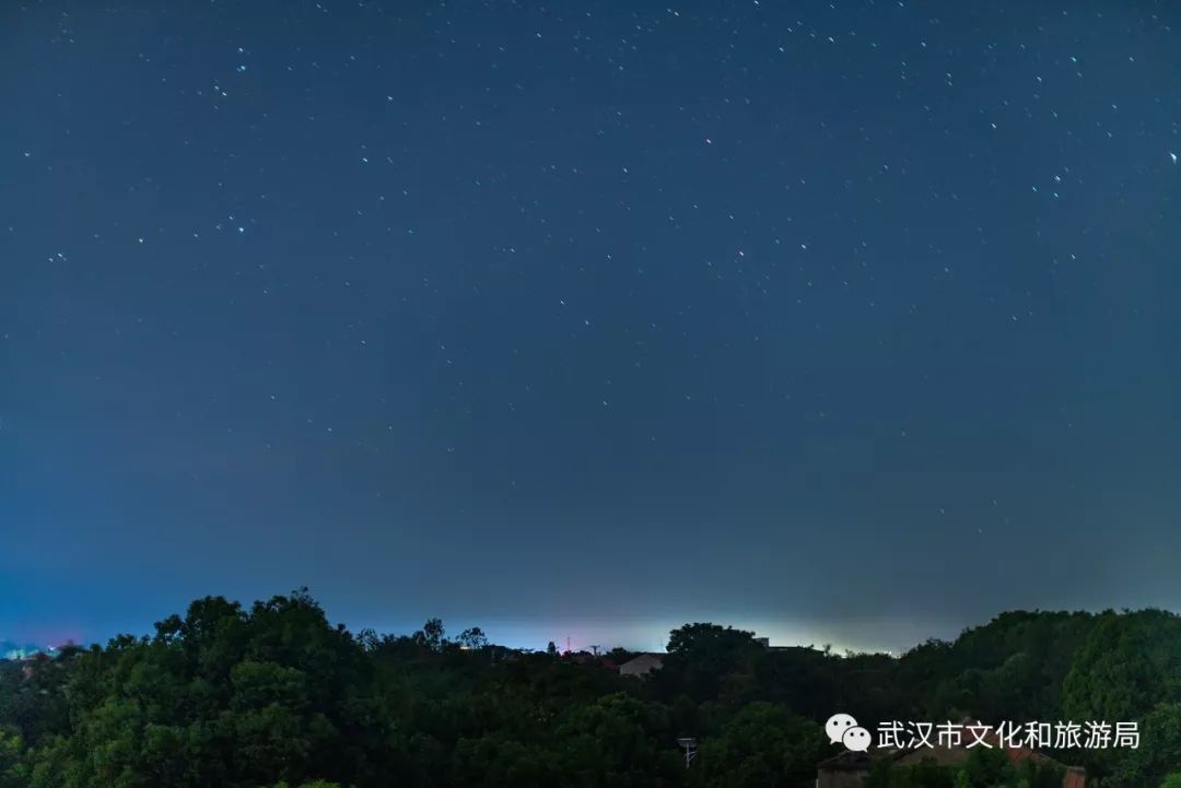 藏在武汉郊野的4家美宿来了，周末晚上来玻璃房看满天繁星