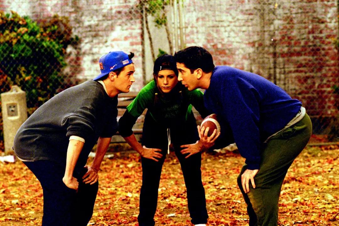 悄悄地,知乎上线了自营电商