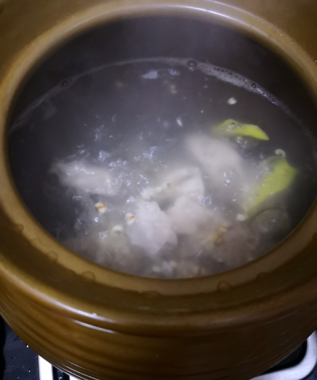 这几天吃了就上火是什么原因,这几天吃得太油腻了该怎么办